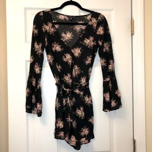 American Eagle Floral Romper